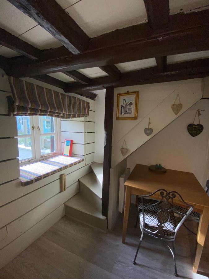 Thatch Cottage, East Boldre Nr Beaulieu And Lymington Брокенхёрст Экстерьер фото